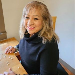 Meet your Posher, Carole